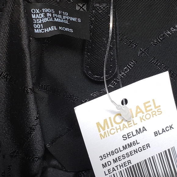 ⚠️LAST ONE⚠️ Michael Kors Selma Medium Crossbody - Picture 4 of 5